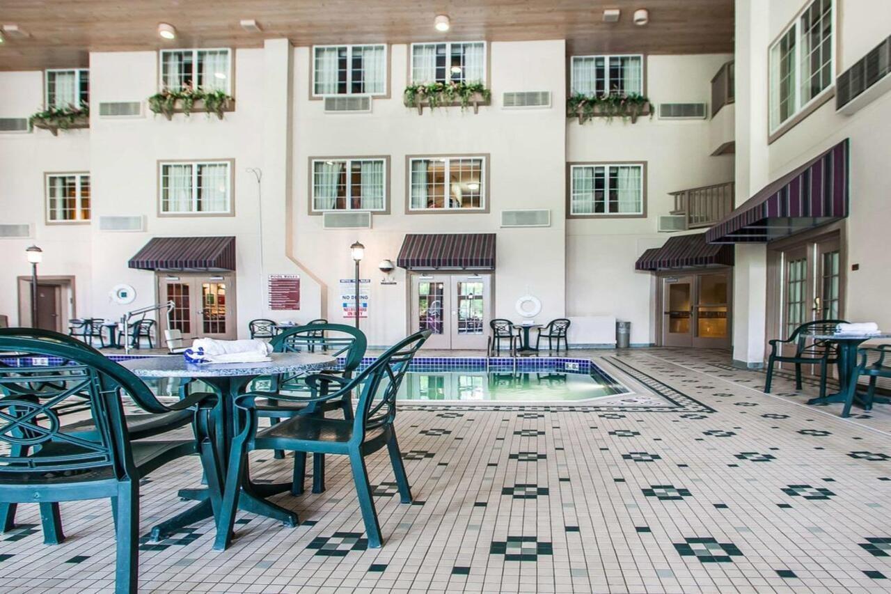 Comfort Suites Milwaukee Airport Oak Creek Eksteriør bilde