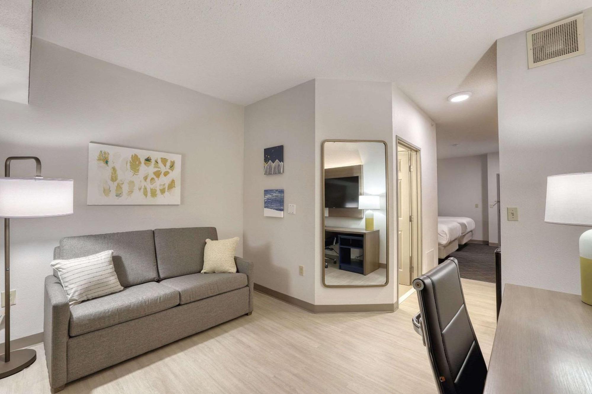Comfort Suites Milwaukee Airport Oak Creek Eksteriør bilde