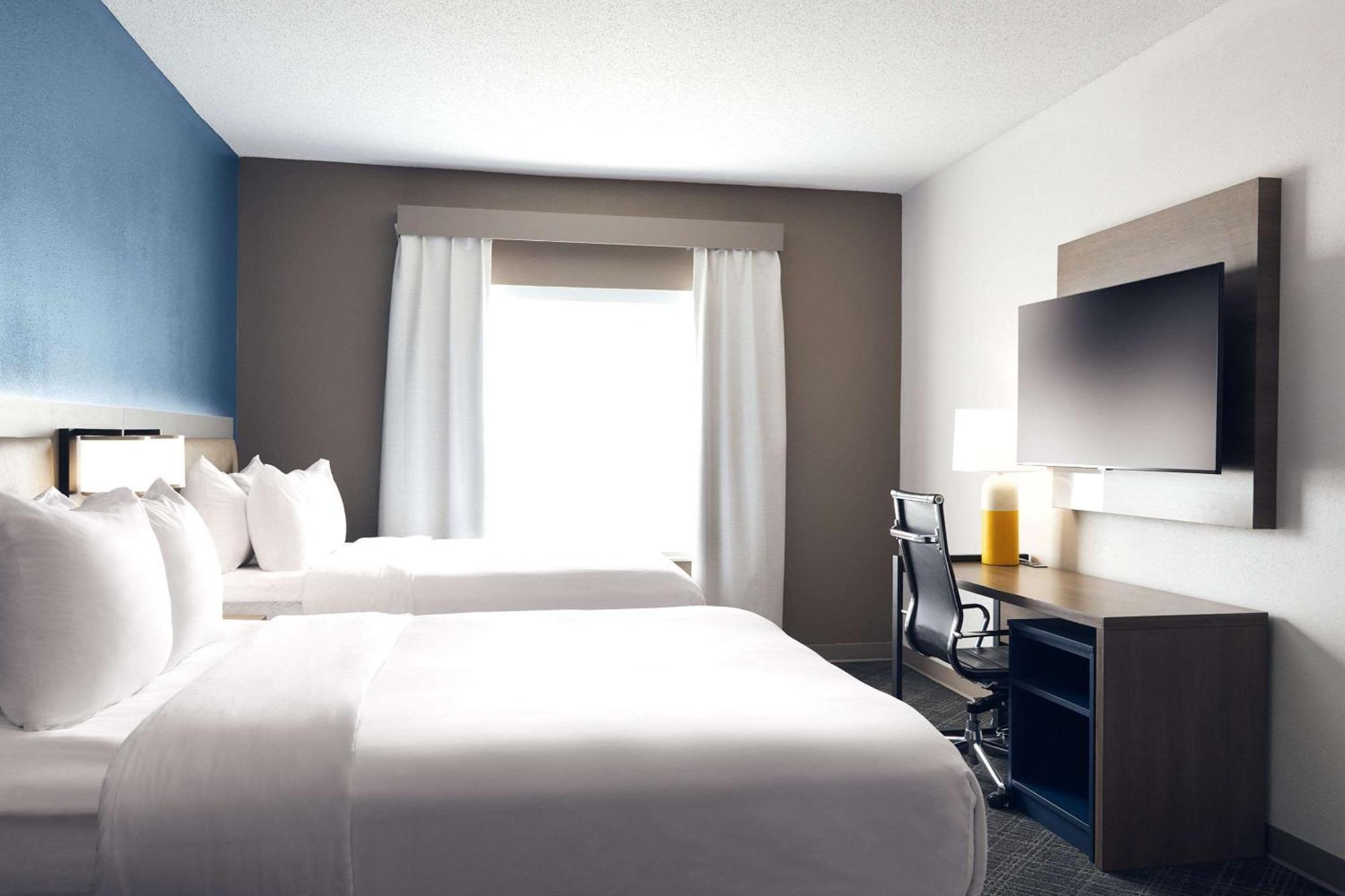 Comfort Suites Milwaukee Airport Oak Creek Eksteriør bilde